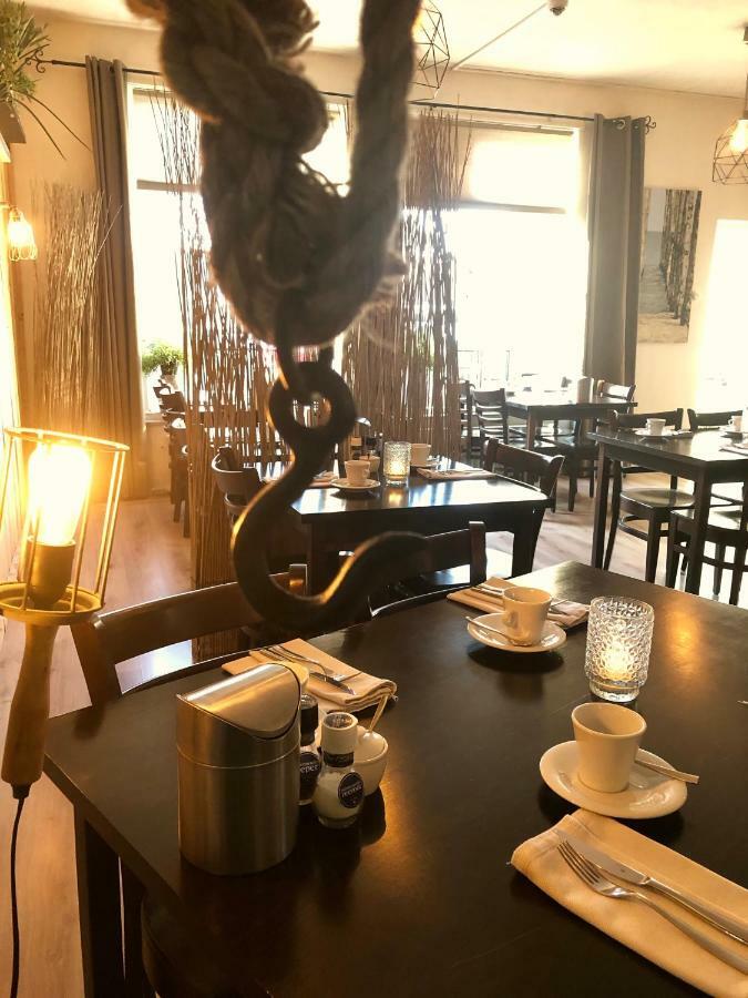 Boutique Hotel De Zwaluw دي كوخ المظهر الخارجي الصورة